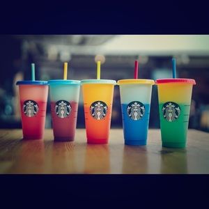 Starbucks color changing cups!